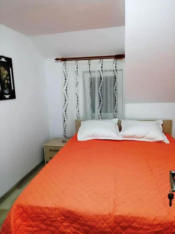 Hotel Casa Todea à Cîmpeni Extérieur photo
